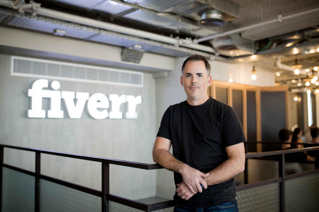 מיכה קאופמן מנכ"ל פייבר fiverr