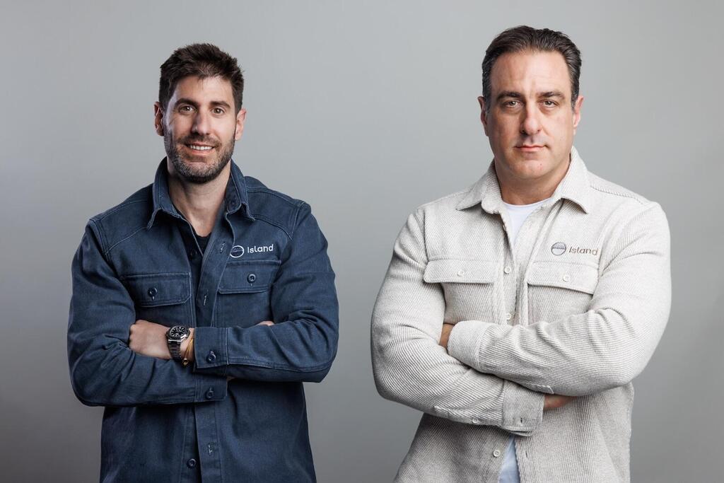 Island founders