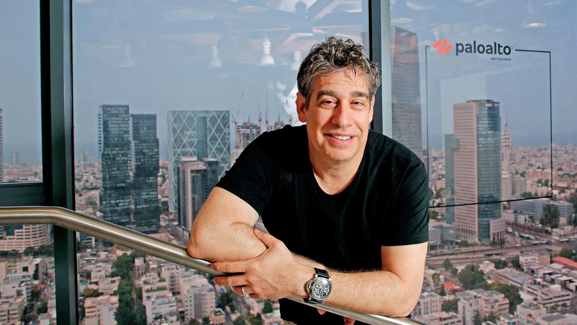 ניר צוק מייסד פאלו אלטו ו CTO Palo Alto Networks הפורש